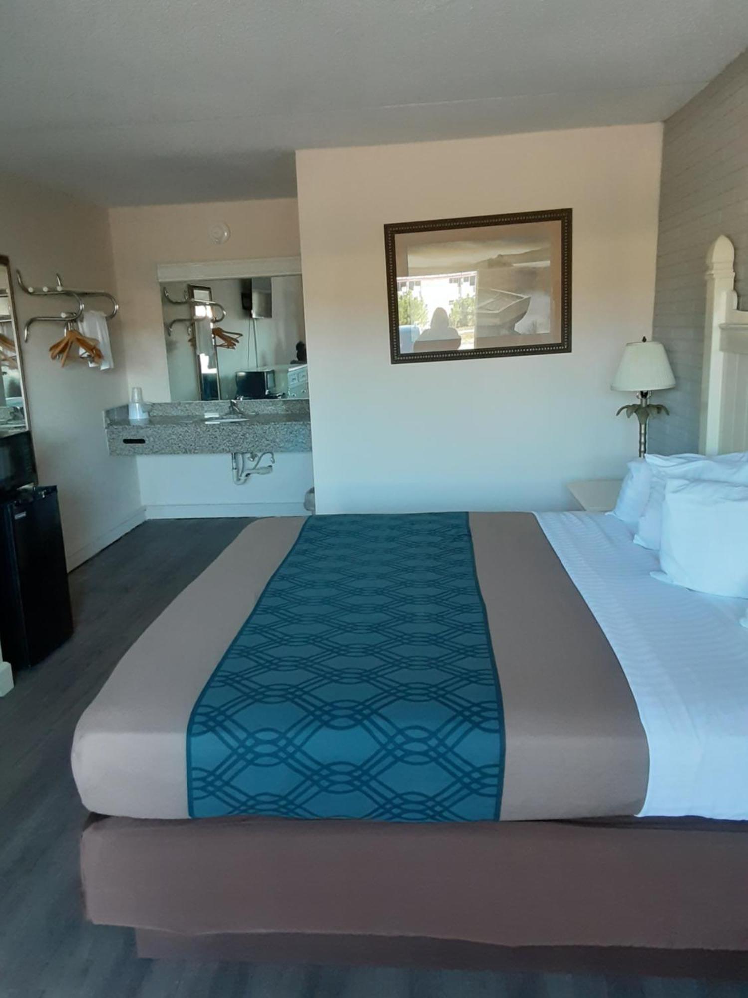 Rodeway Inn & Suites Wilmington North Chambre photo
