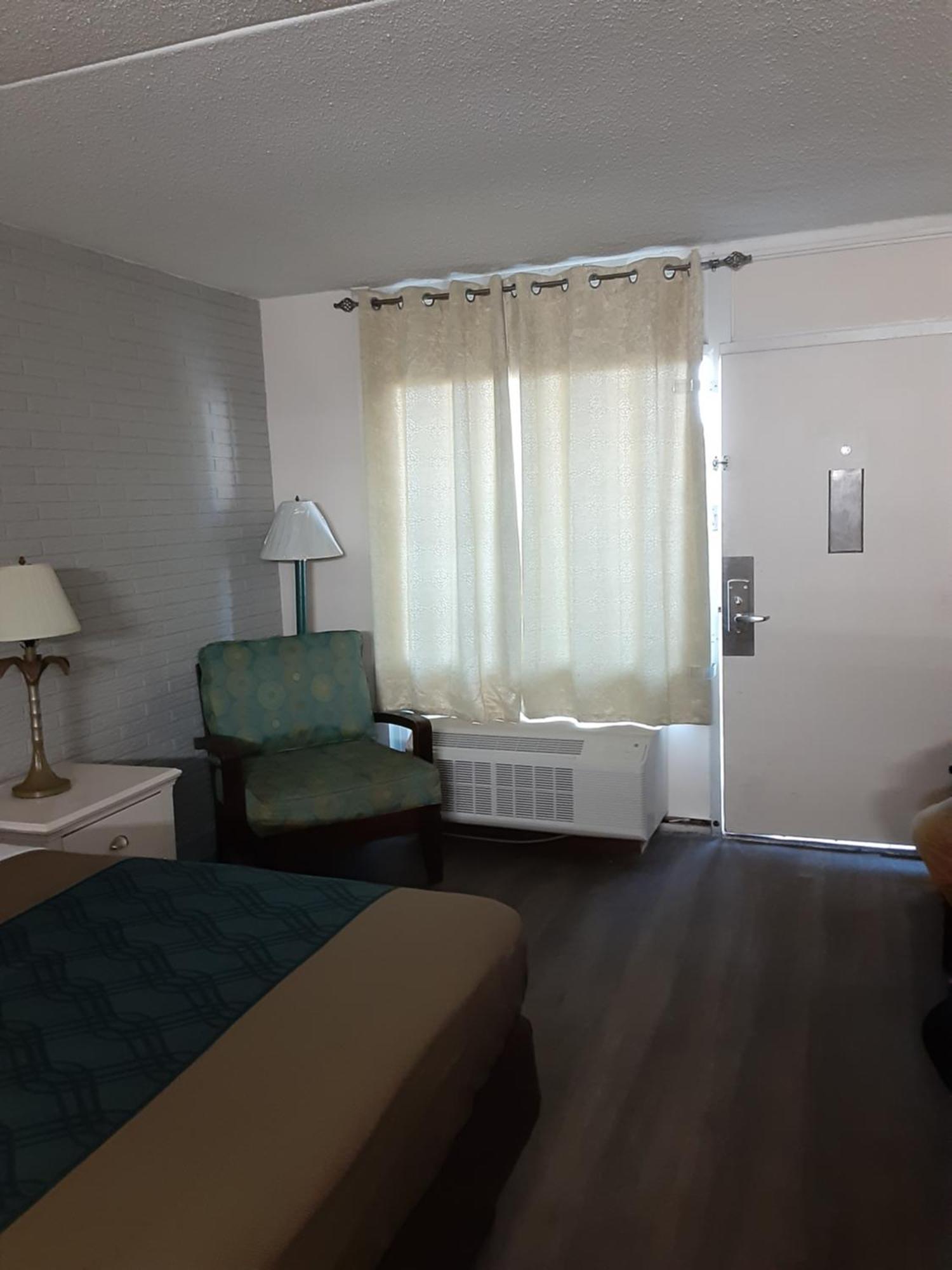 Rodeway Inn & Suites Wilmington North Chambre photo